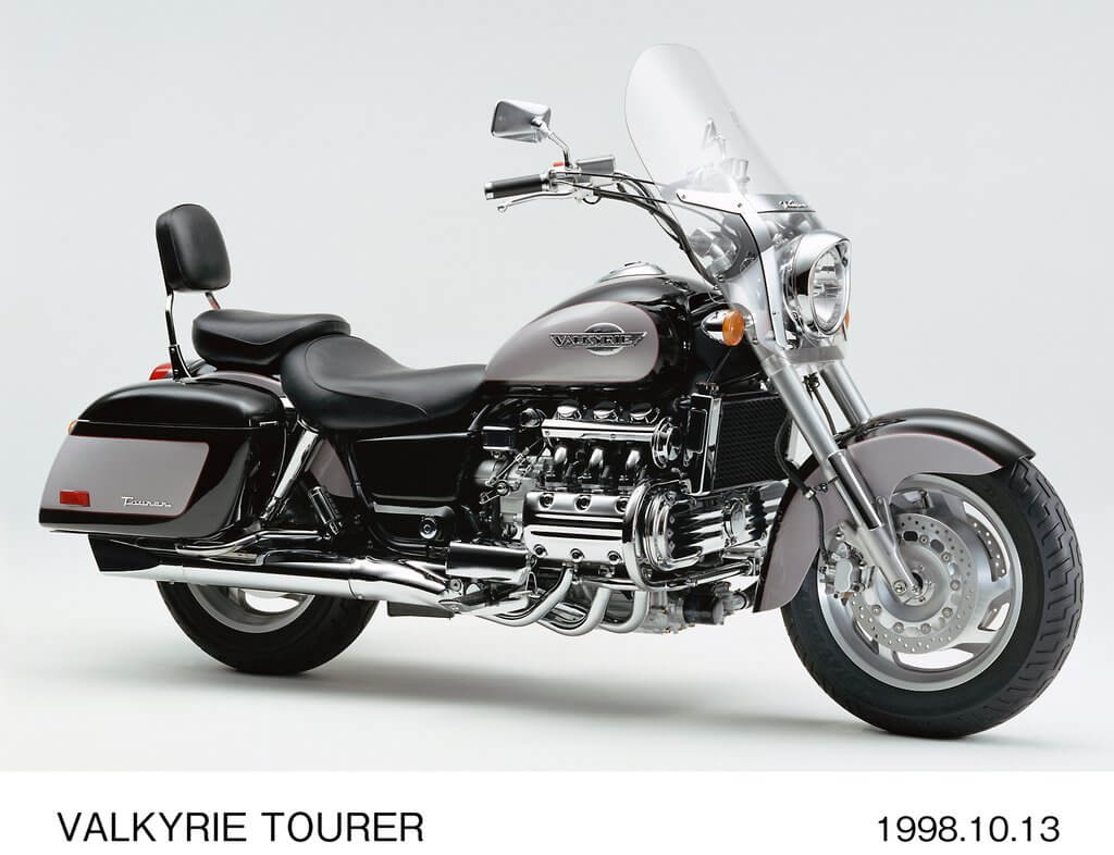 Honda GL1500 Valkyrie cruiser with flat-six engine